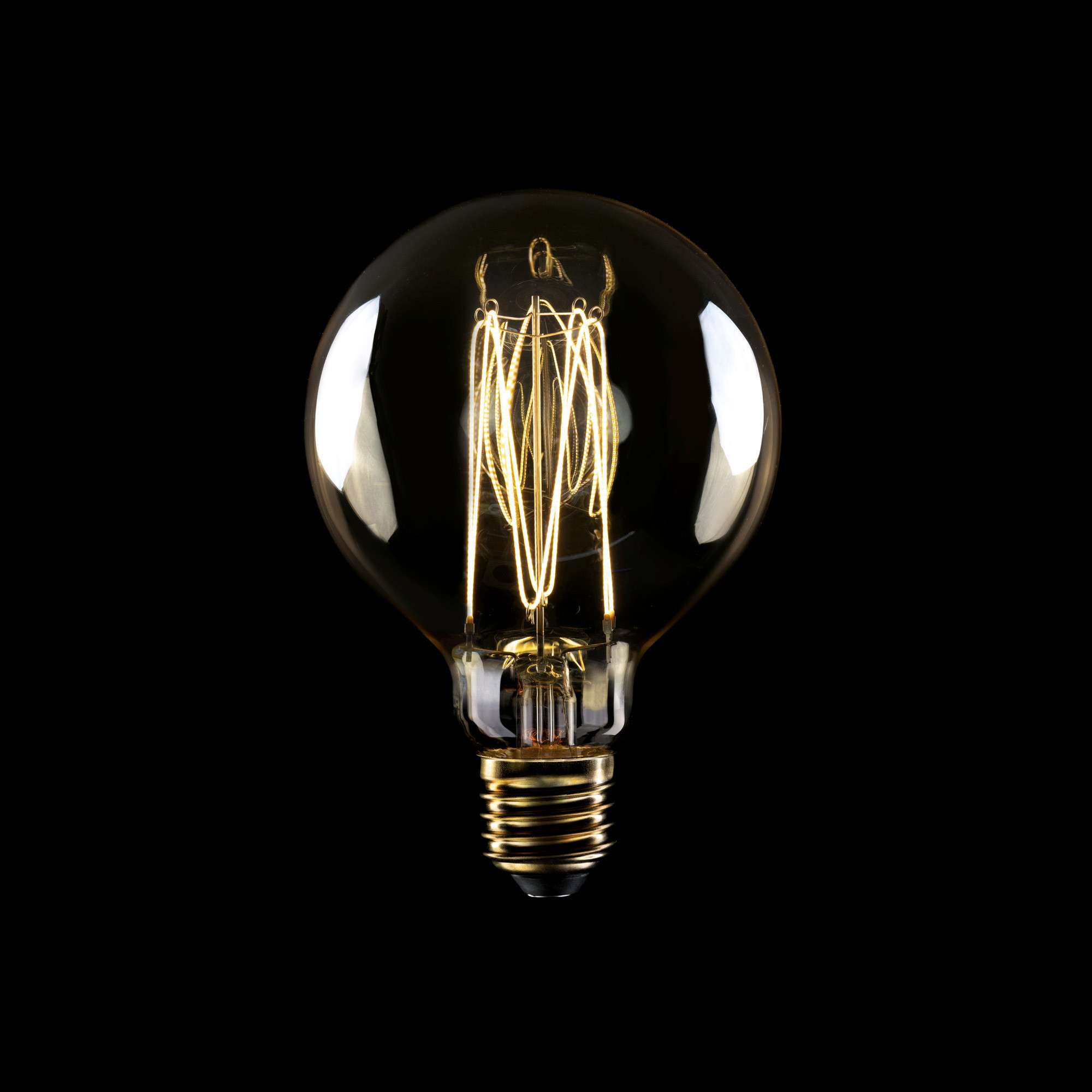 C55 - LED Glühbirne G95, E27, 7W, 2700K, 640Lm, mit dünnem vertikalem Filament, goldfarben Glas