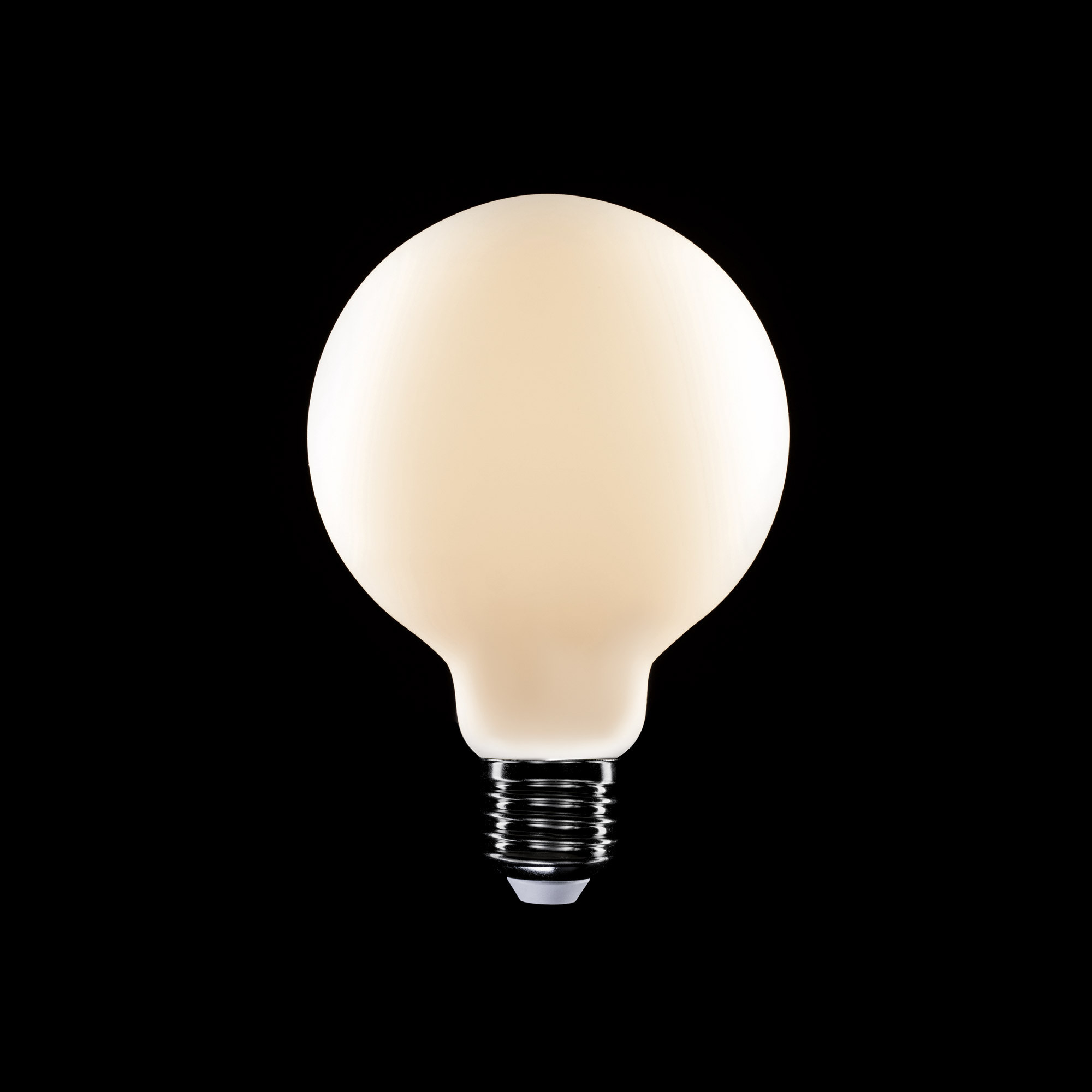 P03 - Lampadina LED G95, E27, 7W 2700K, 640Lm, vetro effetto porcellana