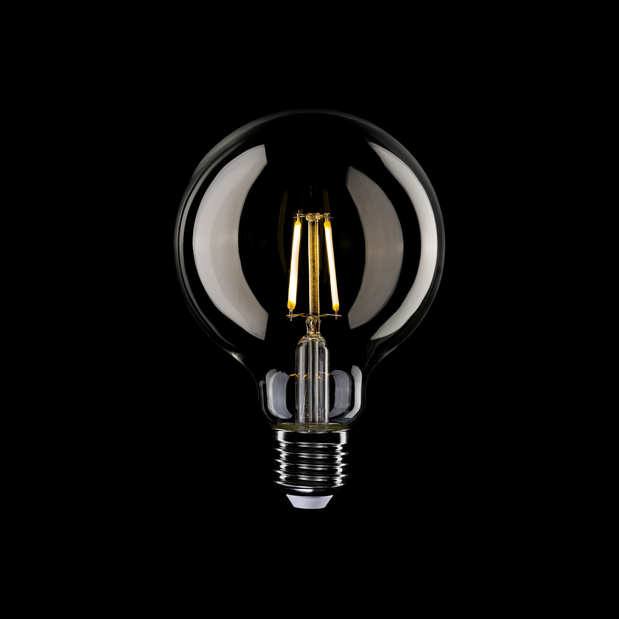 E04 - Ampoule LED G95 E27, 4W, 2700K, 470Lm, verre transparent